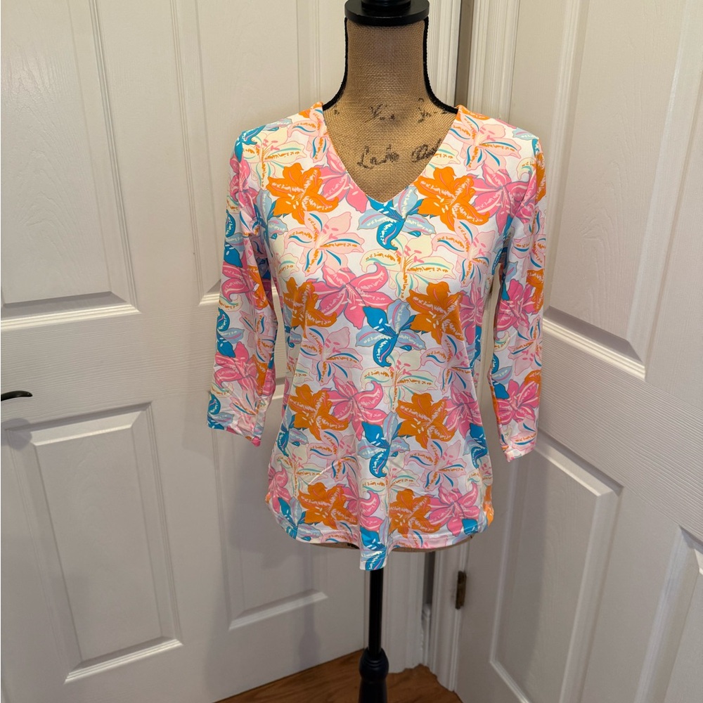 Anthony’s V-Neck Floral Tunic Top in White with Pink, Orange & Blue Flowers.